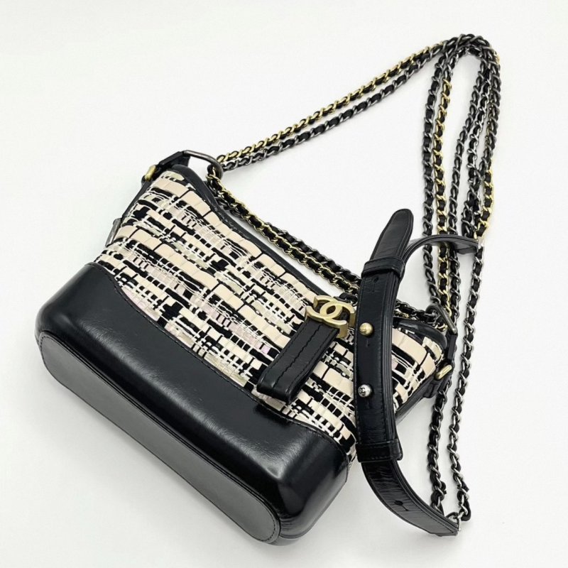 CHANEL 拼色流浪小號肩背斜背包20*15*8 98新配件塵袋保卡-1