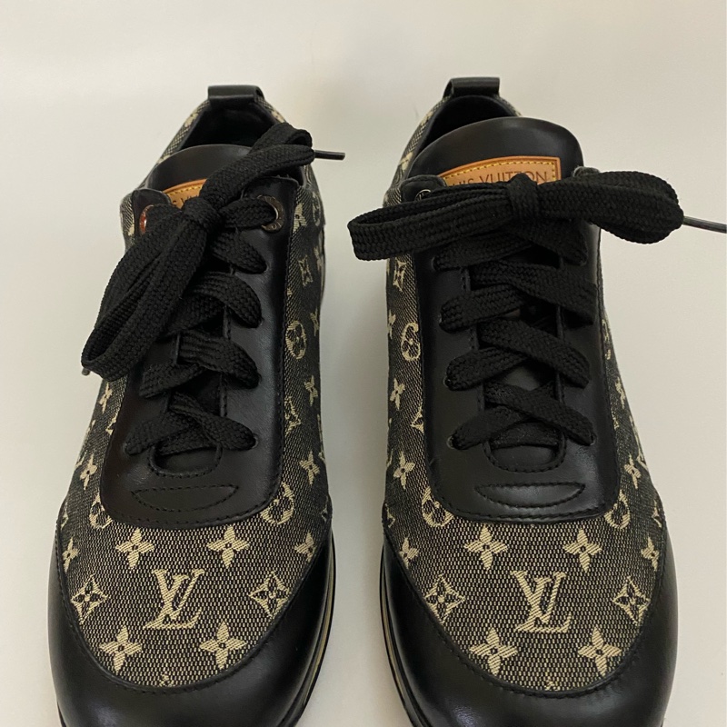 Louis Vuitton Trainers-1