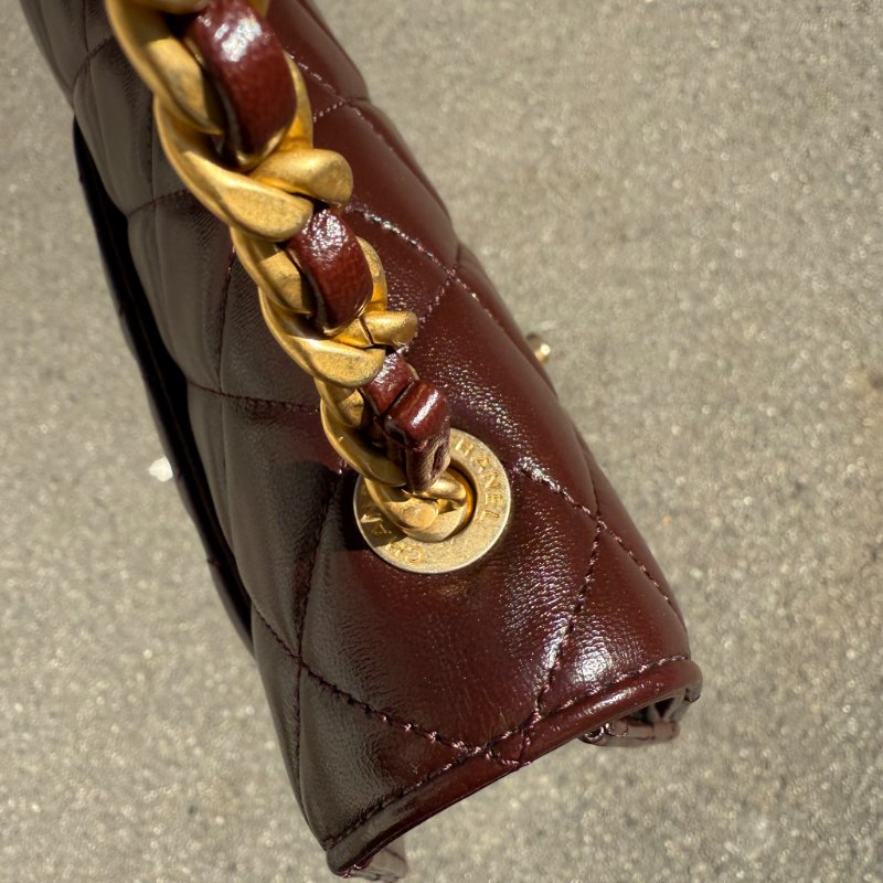 CHANEL - 勃根地紅金釦 mini flap bag方胖-13