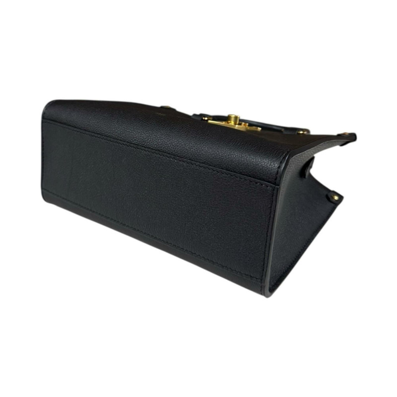 Louis Vuitton Lock & Go 肩背包,粒面小牛皮材質,M22311,黑色,女款。-5