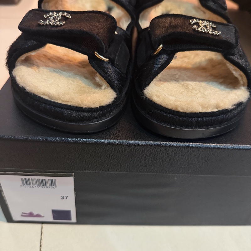 Chanel 馬毛羊羔毛涼鞋-0