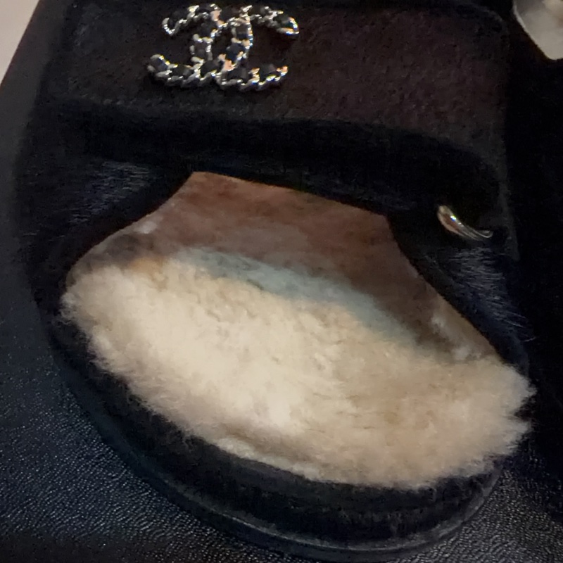 Chanel 馬毛羊羔毛涼鞋-14