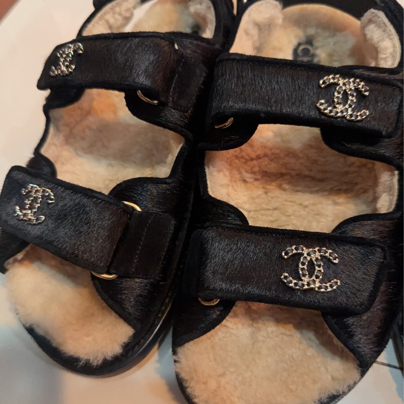 Chanel 馬毛羊羔毛涼鞋-18