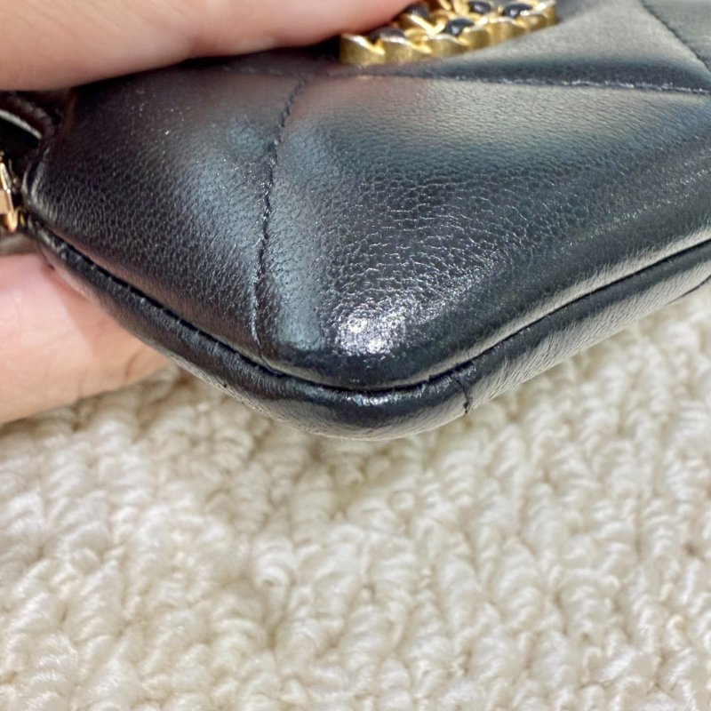 CHANEL - 黑色金釦19系列 吐司零錢卡包-8