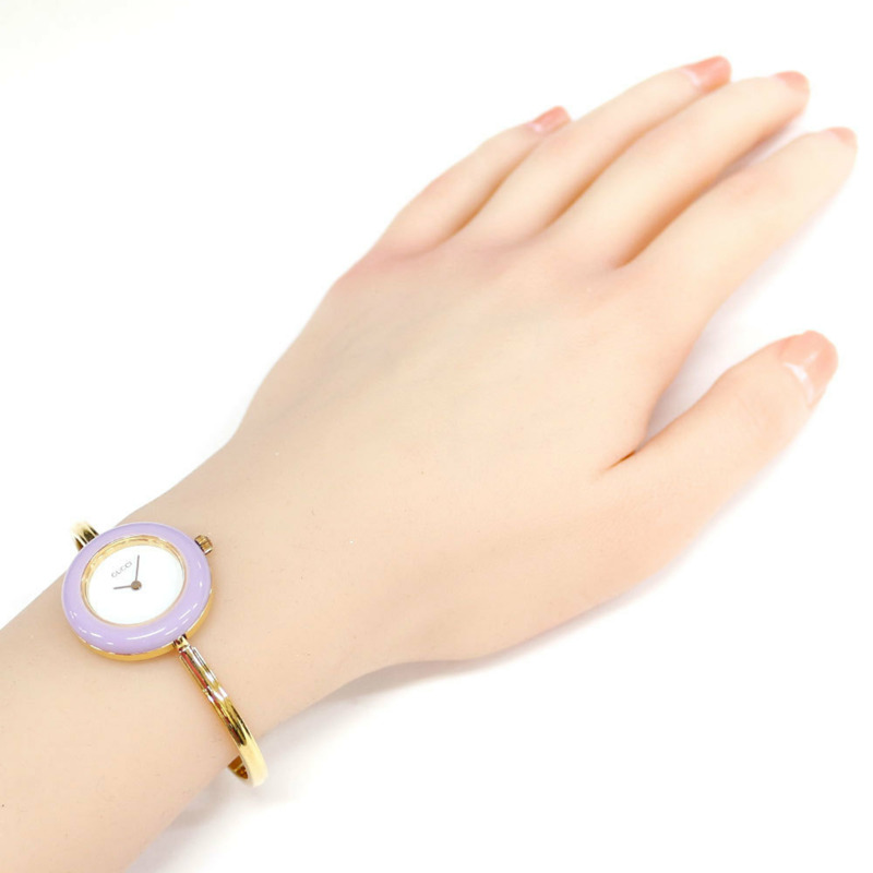 Gucci GP 11/12.2 石英女錶，附可更換錶圈，共有 11 種顏色可選-1