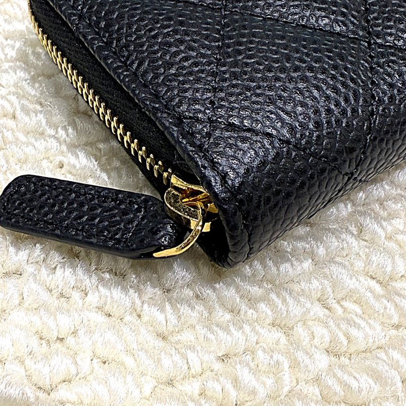 CHANEL - 黑色荔枝皮金釦拉鍊零錢卡包-5