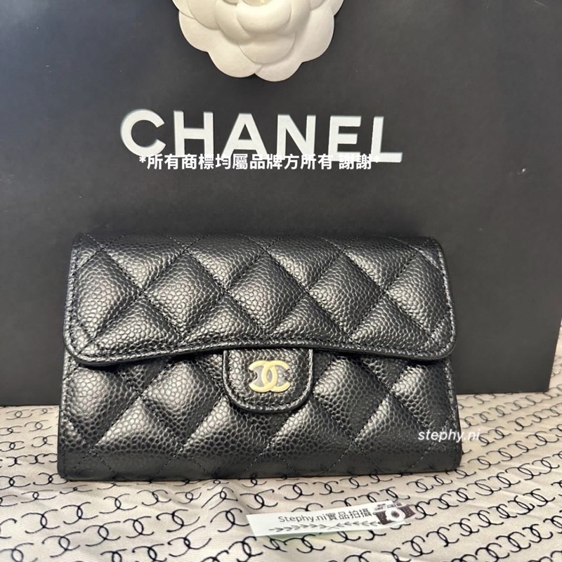 拍拍最甜_全新全配🌟香奈兒經典荔枝牛皮中夾 黑x金-1