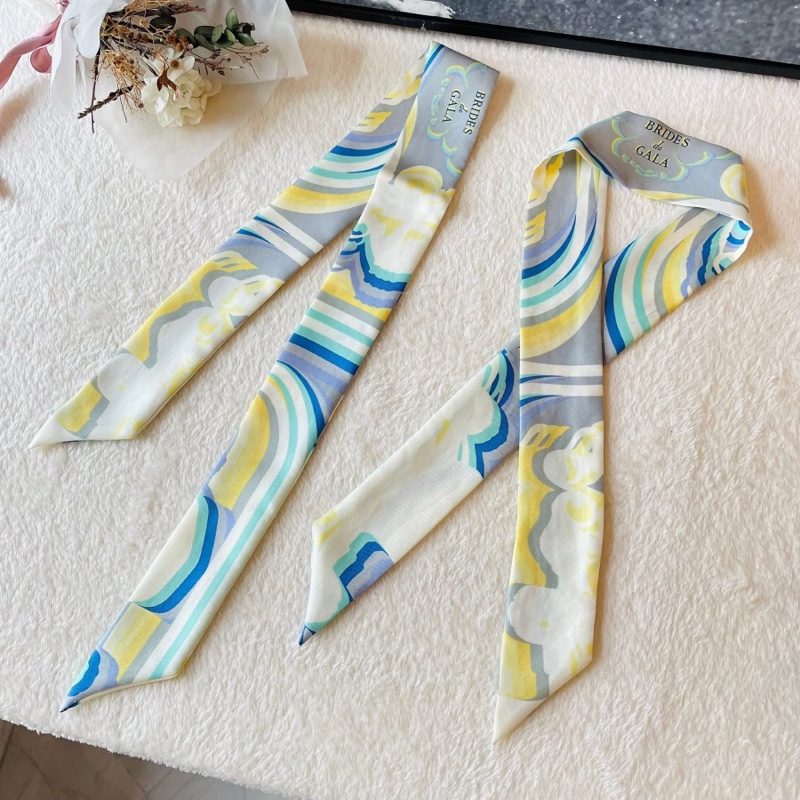 Hermes 愛馬仕 Twilly 絲巾/ Brides de Gala系列/水藍配奶白色/97新美品-0