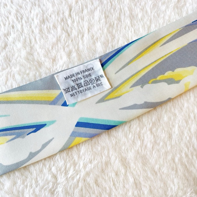Hermes 愛馬仕 Twilly 絲巾/ Brides de Gala系列/水藍配奶白色/97新美品-5
