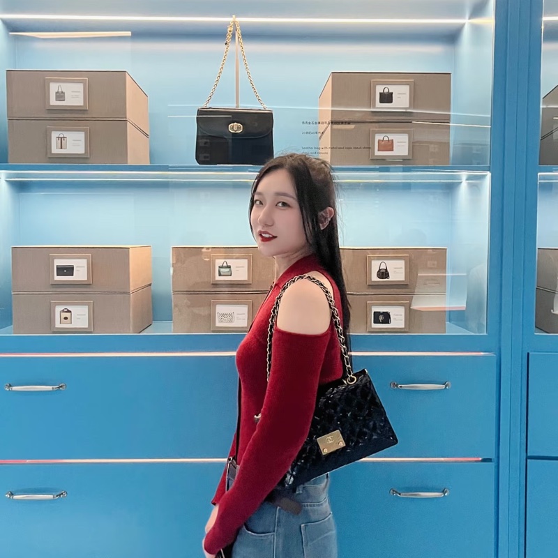 CHANEL 香奈兒 黑金 cf coco 鍊條包 斜背包 肩背包 側背包-2