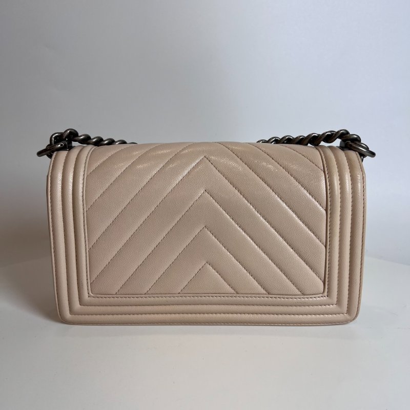 CHANEL 25開 粉膚荔枝皮山型紋BOY25-1