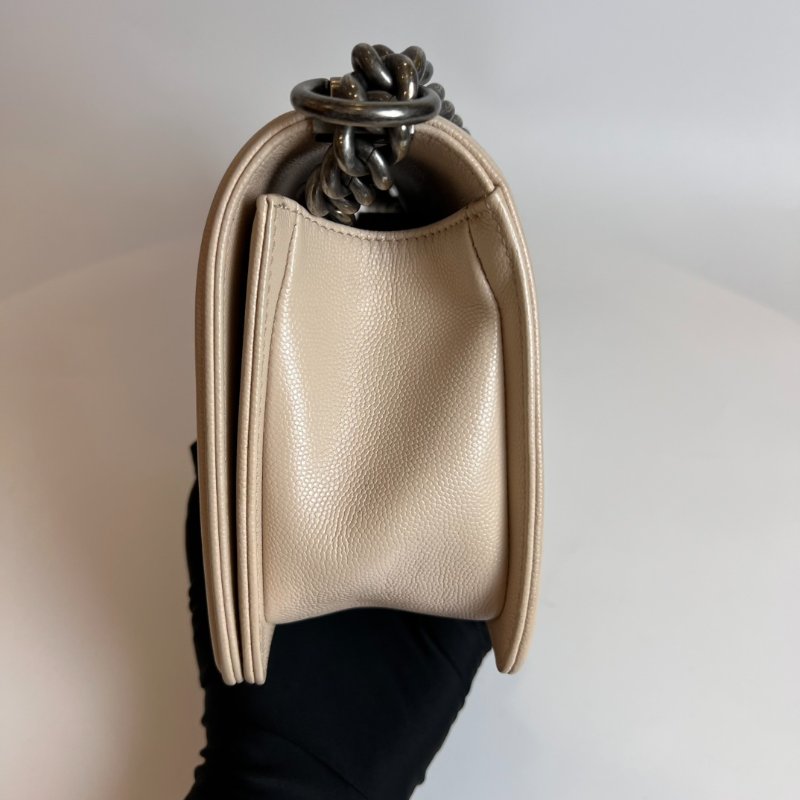 CHANEL 25開 粉膚荔枝皮山型紋BOY25-2