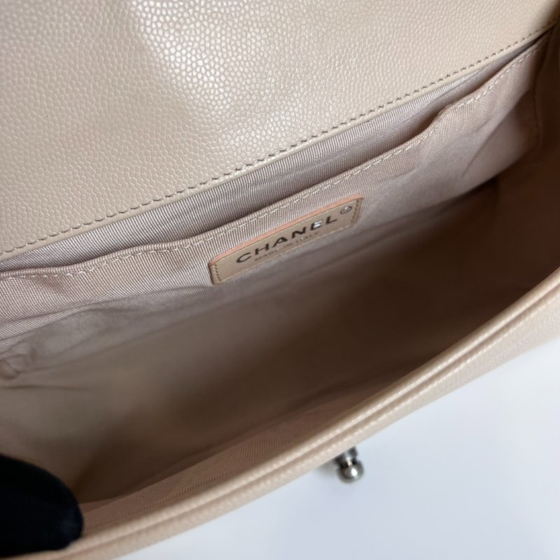 CHANEL 25開 粉膚荔枝皮山型紋BOY25-6