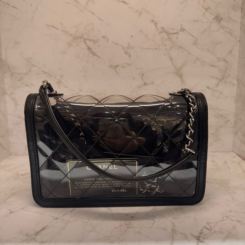 CHANEL黑色PVC壓克力釦練包/24-2