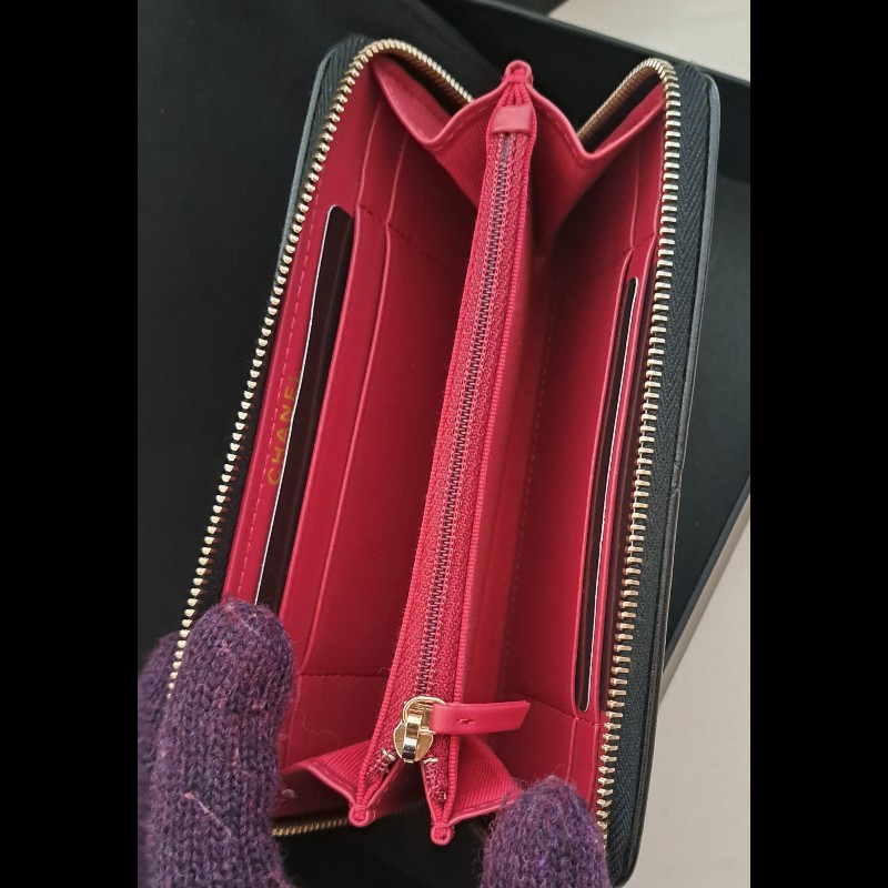 Chanel 19 熱門黑金拉鍊中夾 晶片款 黑色愛心釦包裝-12