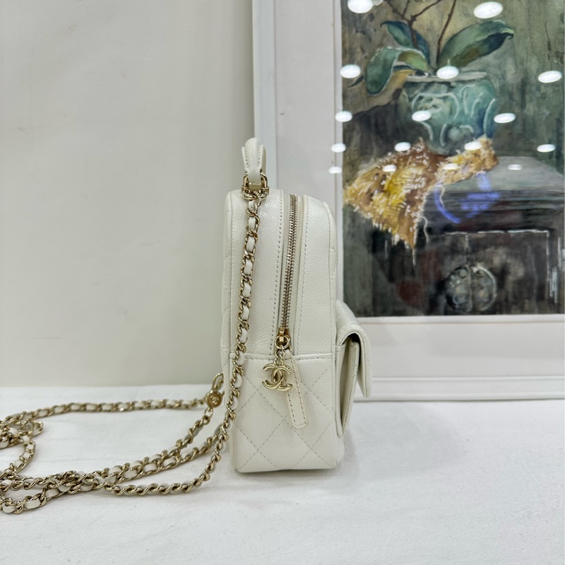 Chanel香奈兒 24A mini雙肩包 白色金扣 芯片-3