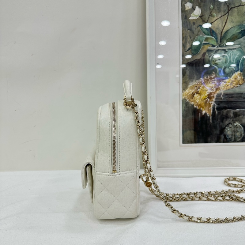 Chanel香奈兒 24A mini雙肩包 白色金扣 芯片-8
