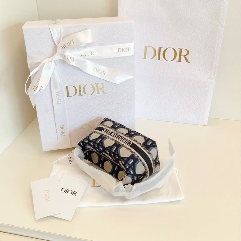 【全新大全套🆕】Dior Travel nomad Hobo飯盒包 迷你手提化妝包mini 手提包 斜挎包 單肩包-6