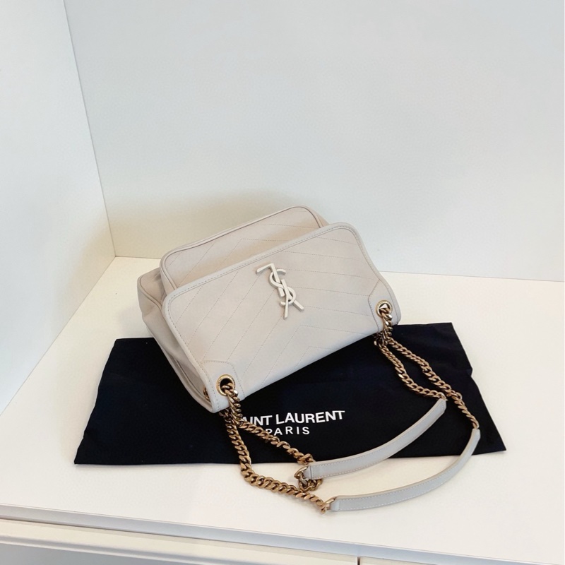 【98新🆕】YSL 白色V紋 Niki Bag中號 單肩包-4