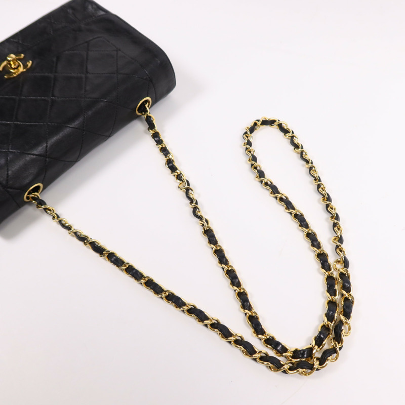 CHANEL 羊皮皮革Diana Chain Shoulder Bag金扣鏈帶肩背袋-11