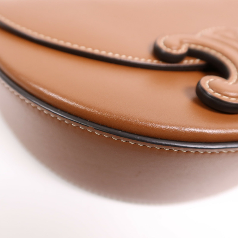 CELINE 牛皮皮革Besace Cuir金扣肩背袋-9