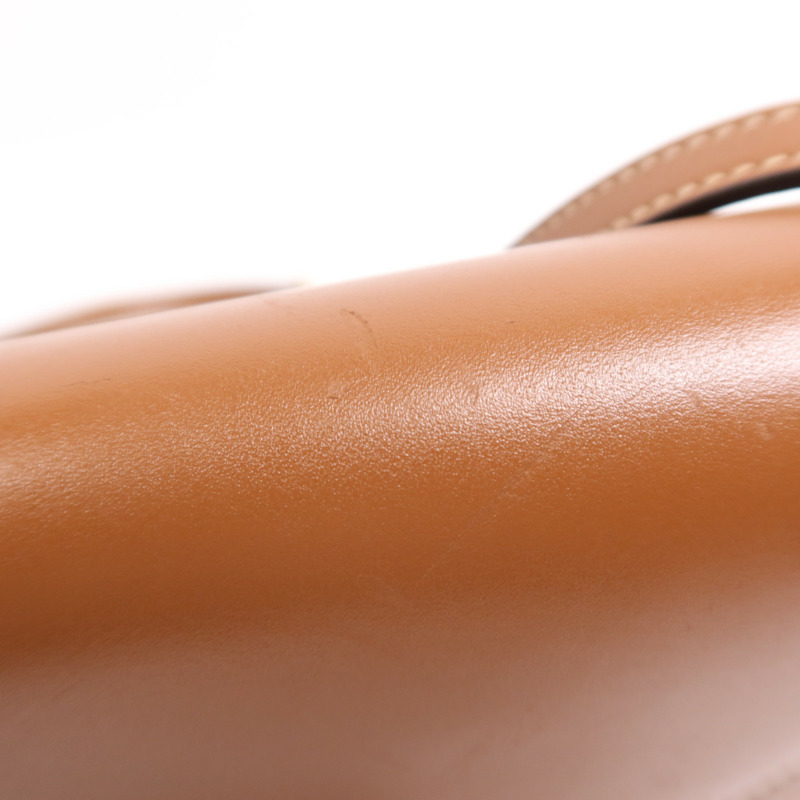 CELINE 牛皮皮革Besace Cuir金扣肩背袋-14