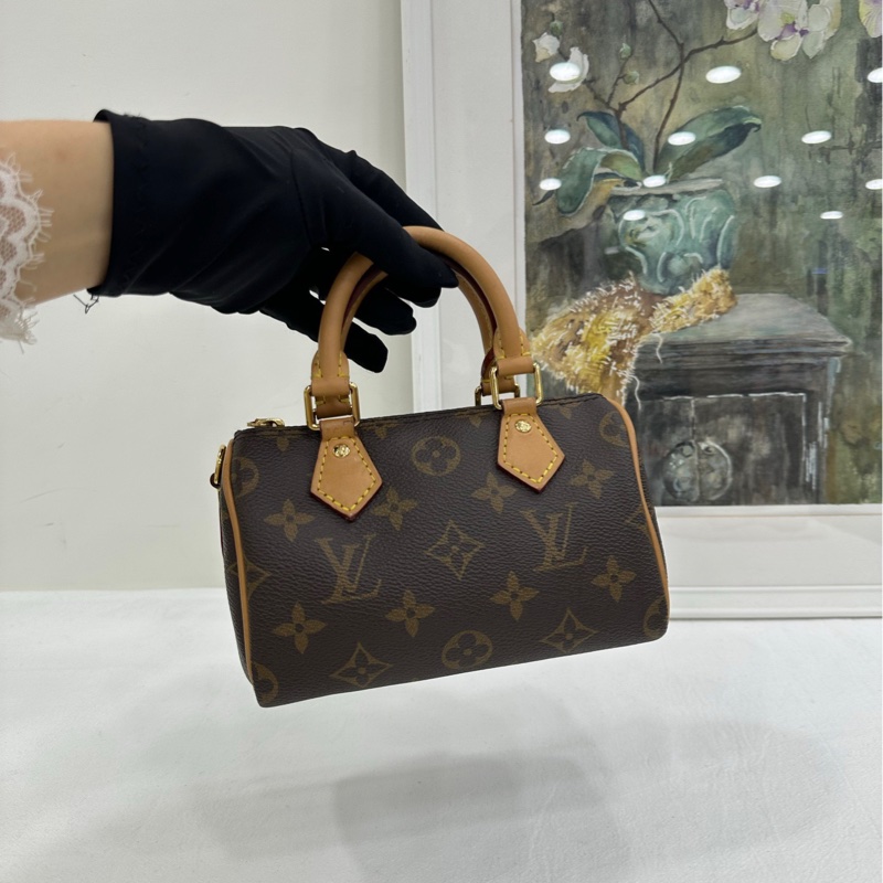 Lv nano speedy 斜背小包 24年 手柄有使用痕跡-5