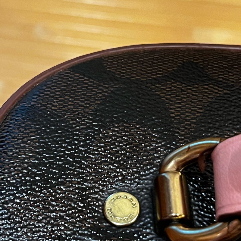 粉色Coach化妝包-3