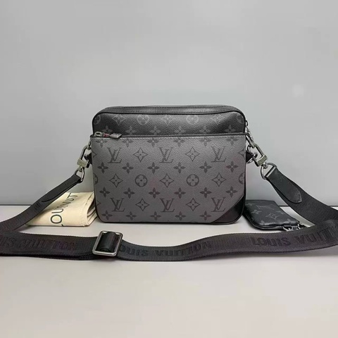 高cp值！ Louis Vuitton Trio 郵差包 老花黑三合一