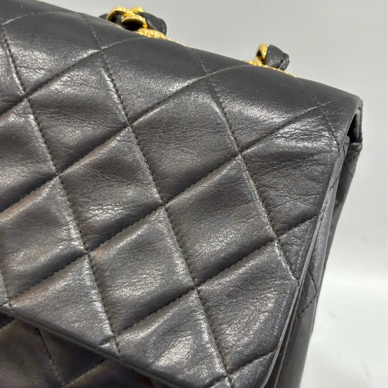 CHANEL 老香 黑色 羊皮 金鍊 MAXI COCO 33 MAXI 單蓋 肩背包 斜背包 兩用包 側背包 經典藏品-14