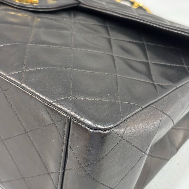 CHANEL 老香 黑色 羊皮 金鍊 MAXI COCO 33 MAXI 單蓋 肩背包 斜背包 兩用包 側背包 經典藏品-25