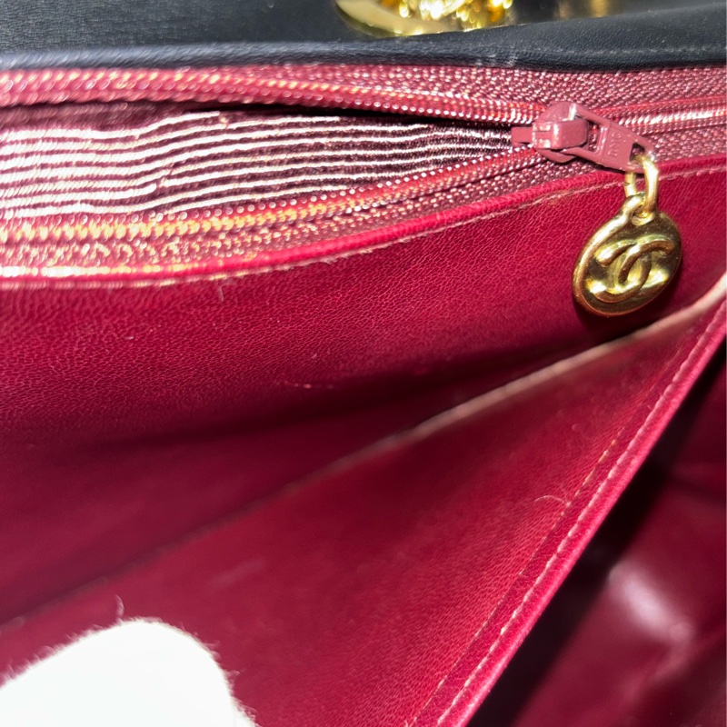 CHANEL 老香 黑色 羊皮 金鍊 MAXI COCO 33 MAXI 單蓋 肩背包 斜背包 兩用包 側背包 經典藏品-85