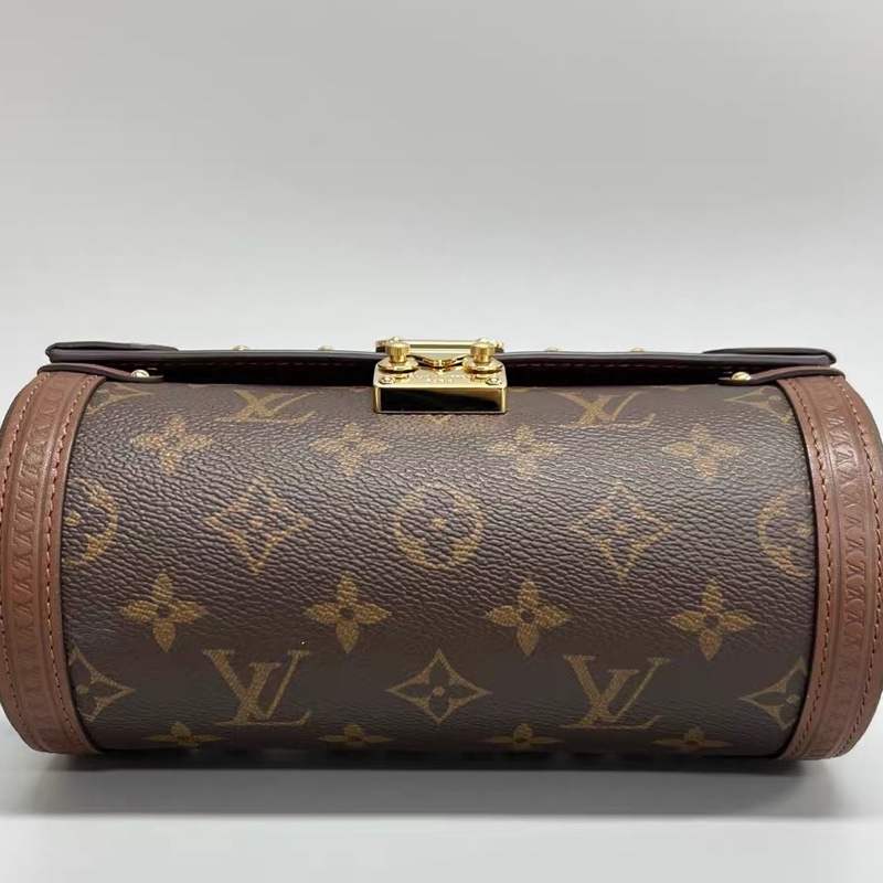 新款芯片款! Louis Vuitton LV 巴比龍 筆筒包 圓筒包 Papillon Trunk-2