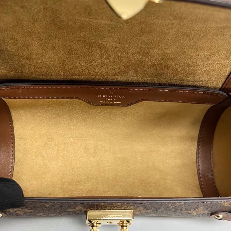 新款芯片款! Louis Vuitton LV 巴比龍 筆筒包 圓筒包 Papillon Trunk-7