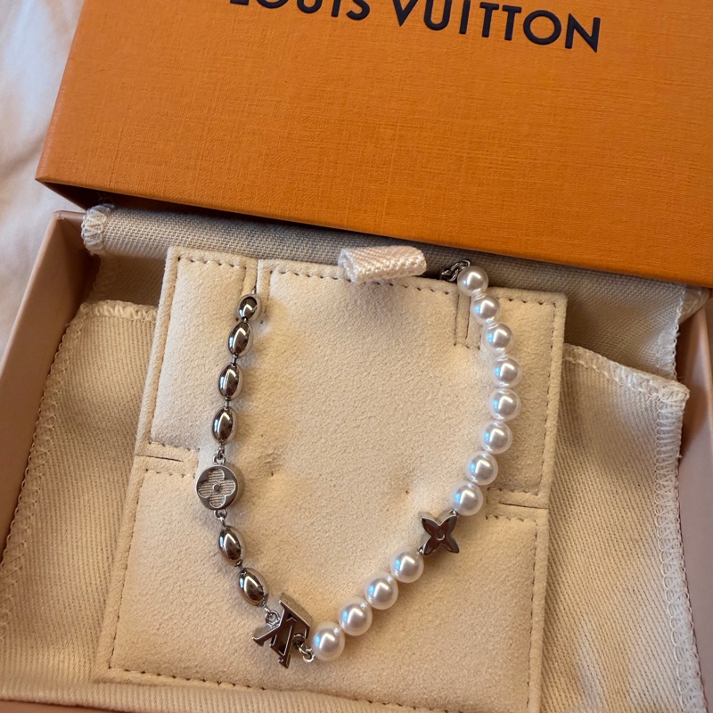 LV Louis Vuitton 男生/女生 中性Pearls Fusion 珍珠手鏈-4