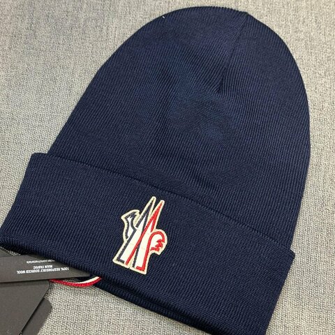 💎Han's house精品服飾💎moncler 滑雪系列 毛帽 帽子 義大利製 現貨 黑 原價9300