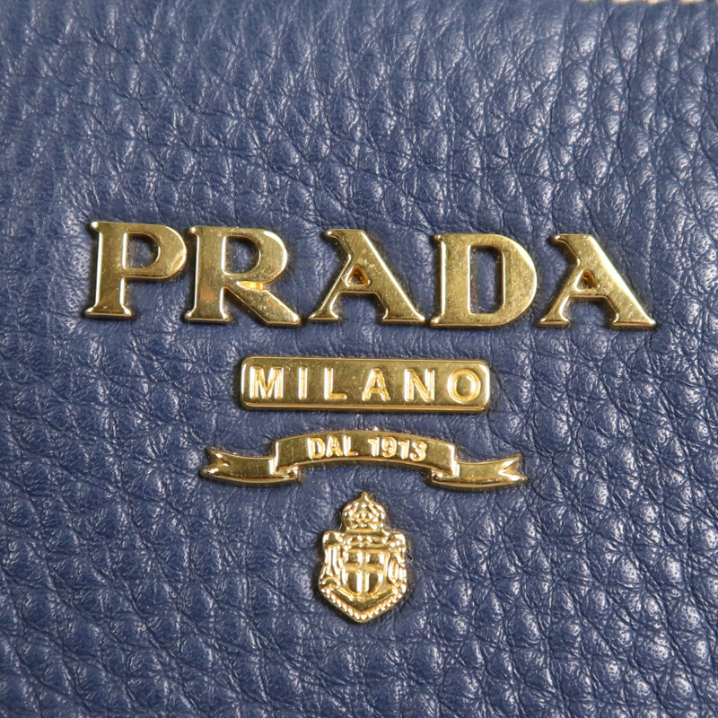 PRADA 牛皮皮革Shoulder Bag金扣肩背袋-11