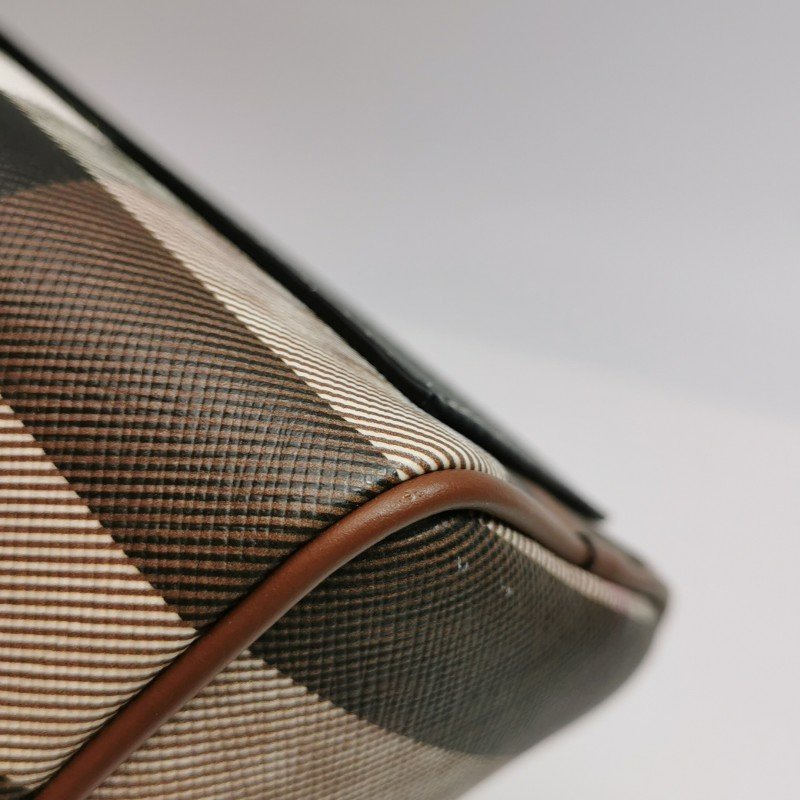 Burberry 迷你牛皮拼色格纹斜挎包单肩包-14