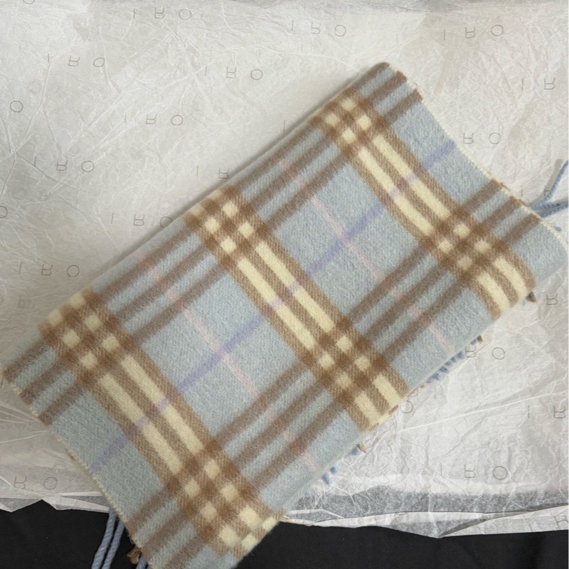 【近新閒置❤️】 Burberry 嬰兒藍羊絨圍巾-3