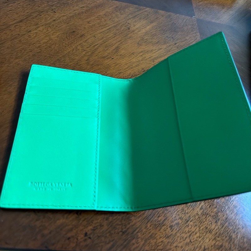 BV 雙拼色護照夾-3