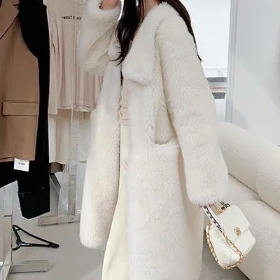 CHANEL - 白色羊皮金釦 19 bag-4