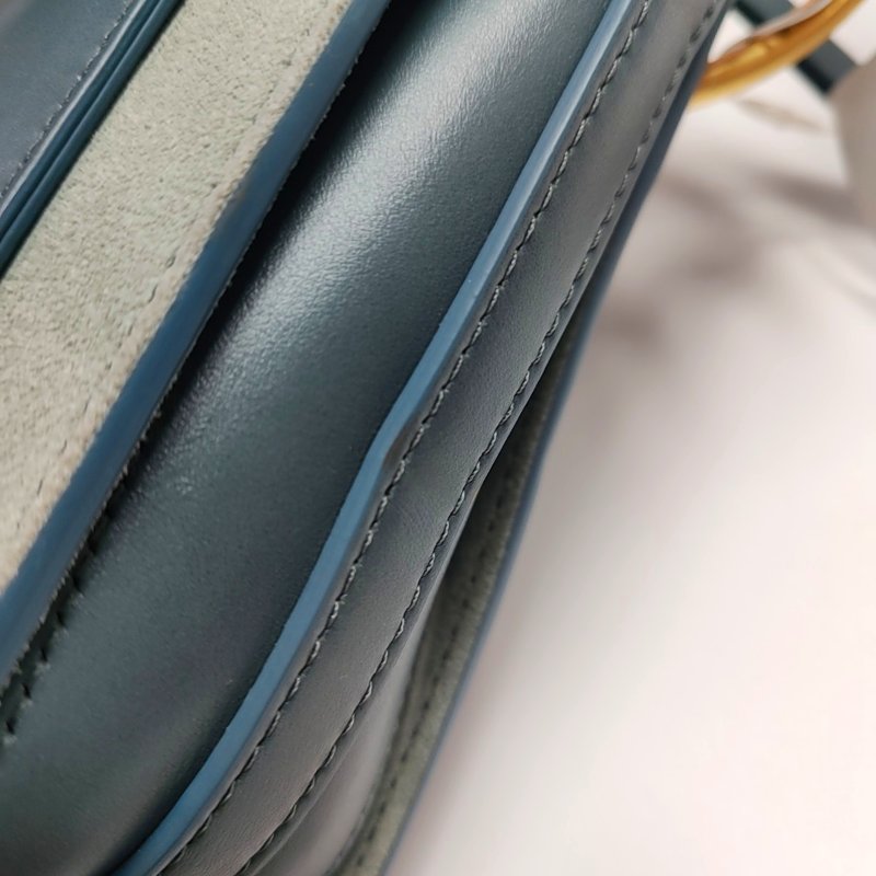 Chloé Roy 藍色牛皮鉚釘單肩包斜挎包 金色五金 2條可拆卸肩帶-8