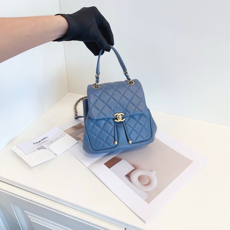 【全新帶膜🆕24年帶票】Chanel  23k 霧霾藍金扣小書包 鏈條雙肩包-7