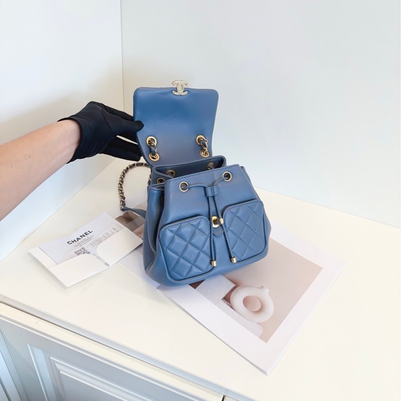 【全新帶膜🆕24年帶票】Chanel  23k 霧霾藍金扣小書包 鏈條雙肩包-8