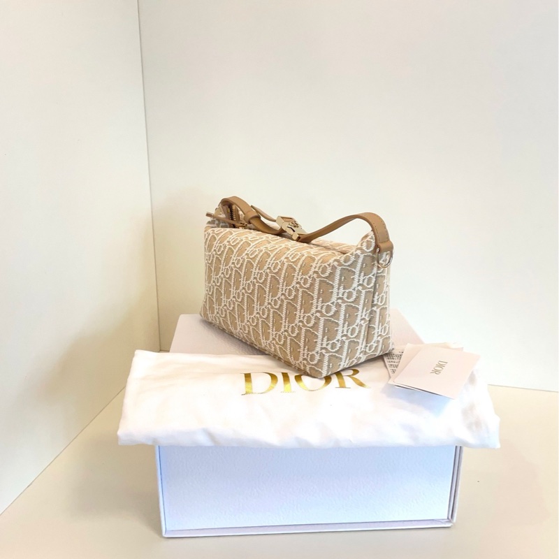 【全新全套🆕】Dior Travel Nomad 奶茶色帆布刺繡飯盒包 中號 手提包-2