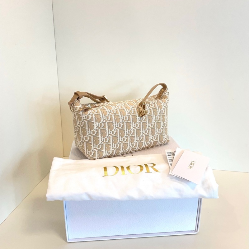 【全新全套🆕】Dior Travel Nomad 奶茶色帆布刺繡飯盒包 中號 手提包-3