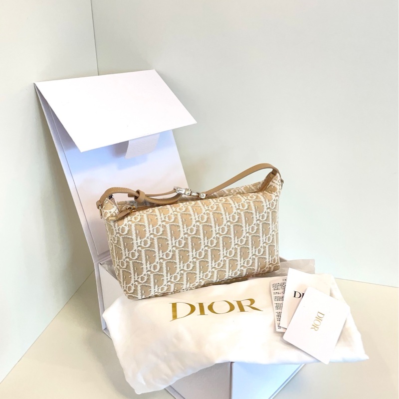 【全新全套🆕】Dior Travel Nomad 奶茶色帆布刺繡飯盒包 中號 手提包-8