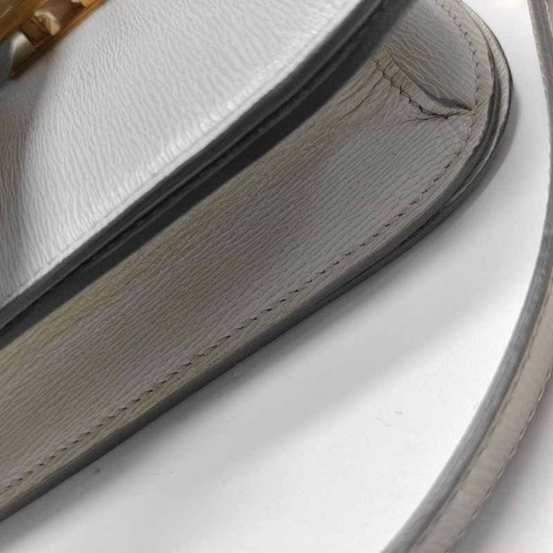 CELINE CLASSIC BOX中號淺灰色牛皮豆腐包斜挎包單肩包金色五金可拆卸肩帶-12