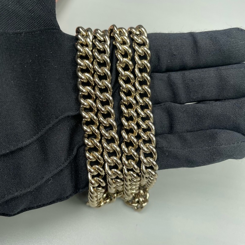 GUCCI 粉色woc鏈條斜背包-25