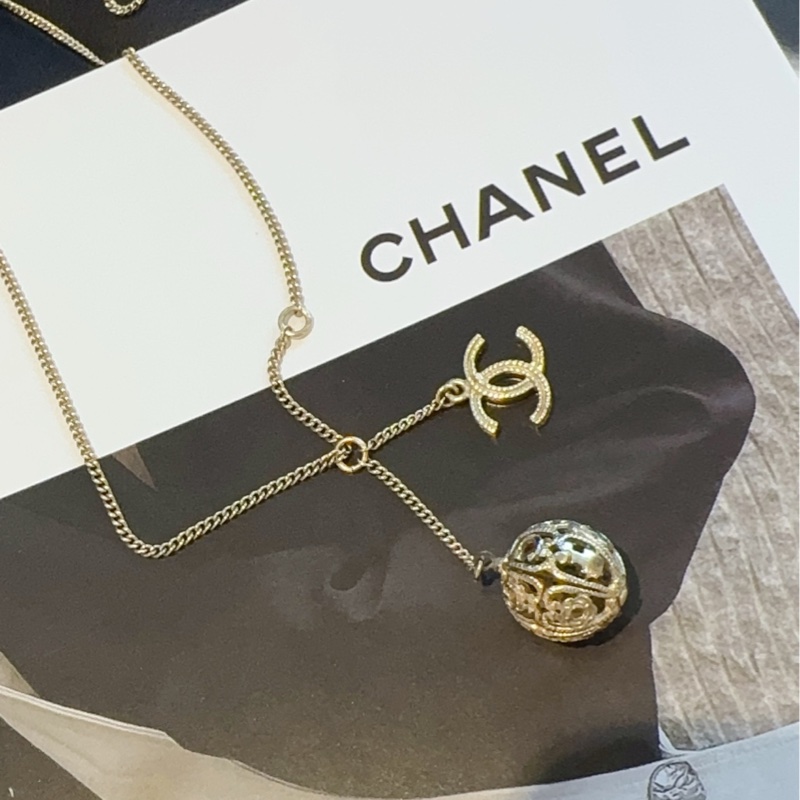 【99閒置新🆕】Chanel06p 淡金鏤空圓球 雙c logo 長項鍊/毛衣鏈-5
